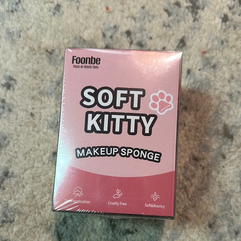 Makeup sponges